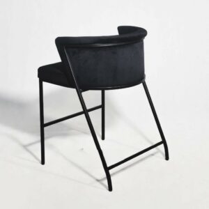 Odessa open kitchen chair, with its unique minimal design, is ideal for modern and classic decorations. Its simple and tasteful beauty gives your home a luxurious and stylish touch.